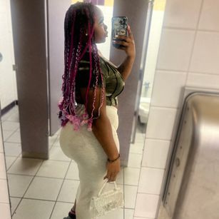 Model - pocahontasgrim twerk