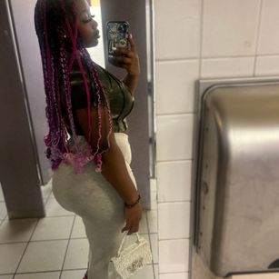 Model - richoffeka femdom