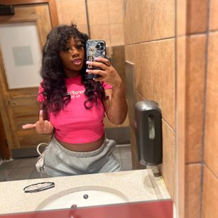 Model - richoffeka strapon