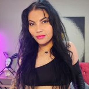 Model - Poca_Hontas desinhibida