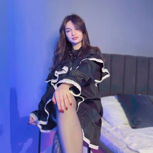 Model - Rebecca_Blanko bigboobs