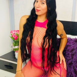 Model - Luna fioree twerking