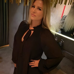 Model - Hanna bigass