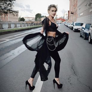 Model - Frances York findom