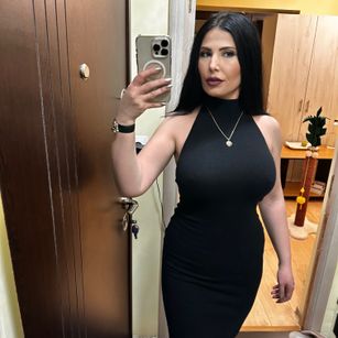 Model - IngridStorm cuckold