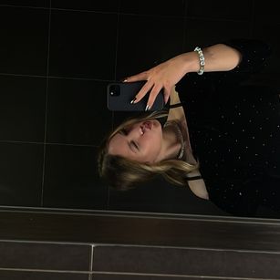 Model - eva_foxy skinny