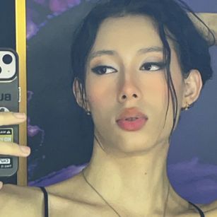 Model - Doja Alice Soto Mejia ladyboy