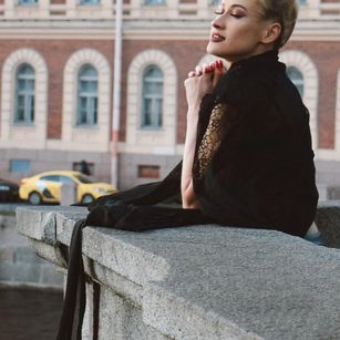 Model - Frances York nylons