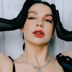 Model - Luna Night heels