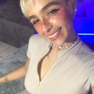 Model - KLOE HOT teen