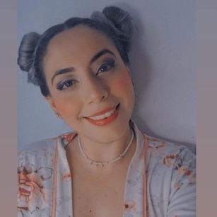 Model - Bella Roux bigboobs