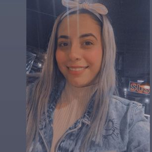 Model - Bella Roux sex