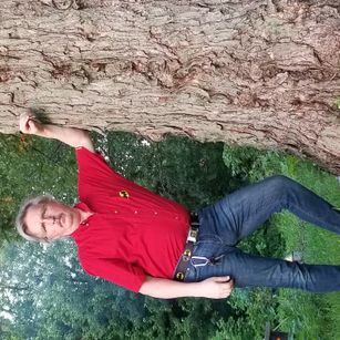 Model - Silverfox1362 mature