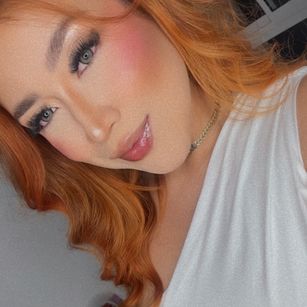 Model - Laura Duque blowjob