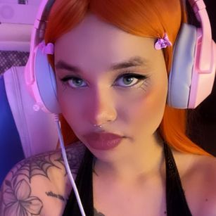 Model - Danielle teen