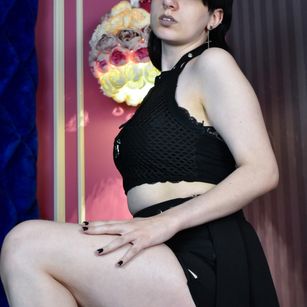 Model - Medusa_Gorgona striptease