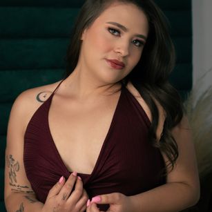 Model - Natalie Arenas teen