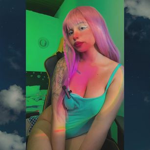 Model - Danielle ahegao