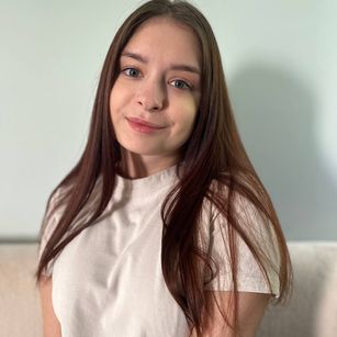 Model - Marta_Bates ass