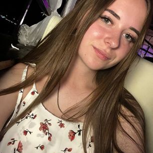 Model - Rina Soven sexy