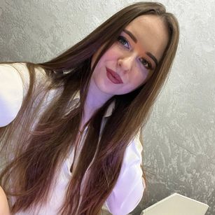 Model - Rina Soven play