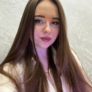 Model - Rina Soven submissive