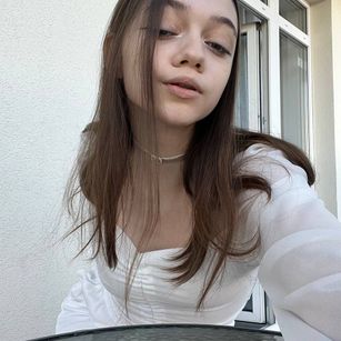 Model - kokomii feet