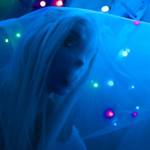 Model - Dark Queen cei