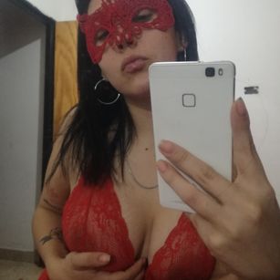 Model - Milena piernasgrandes