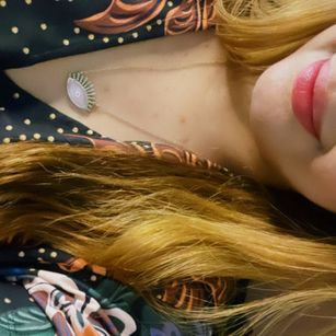 Model - Victoria Fox lingerie