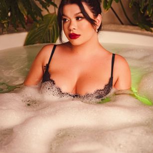 Model - Abi Ryder anal