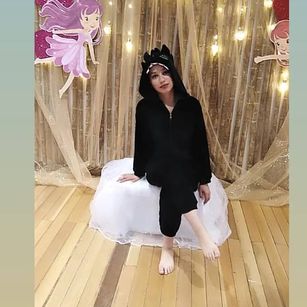 Model - KuramySantini humiliation