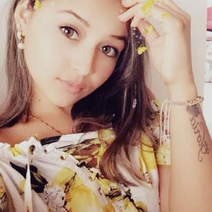 Model - Isabella Kroes  sexy