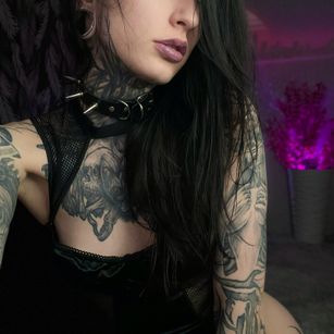 Model - InkedDream fetish