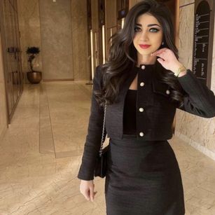 Model - sweetbb15 striptease