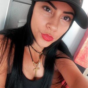 Model - Ashley Ruzo colombia