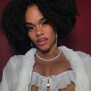 Model - Venus Fantasyy latina