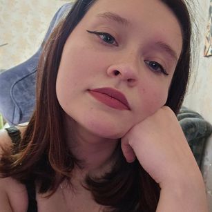 Model - Olya beautiful