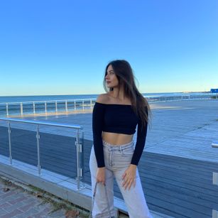 Model - KateLove juicy