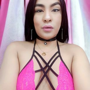 Model - SharomCastle bdsm