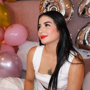 Model - Abbie Khalifa teen