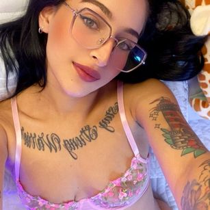 Model - Juana Green femdom