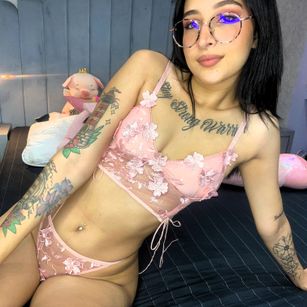 Model - Juana Green roleplay