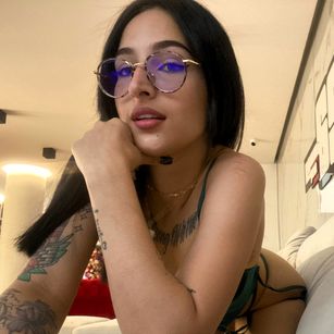 Model - Juana Green dominatrix