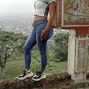 Model - catherine suerez bdsm