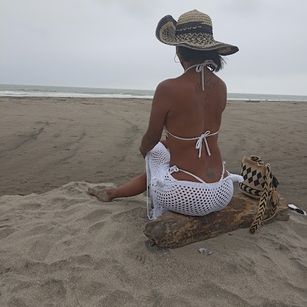 Model - catherine suerez milf