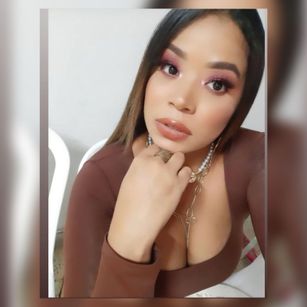 Model - Natasha Rey toys