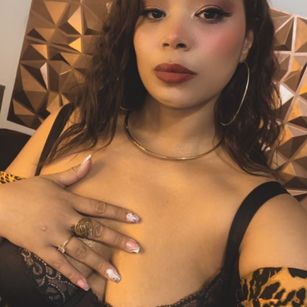 Model - Natasha Rey cei