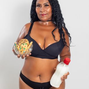 Model - Olivia hairy