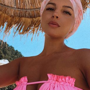 Model - Just_Mira deepthroat